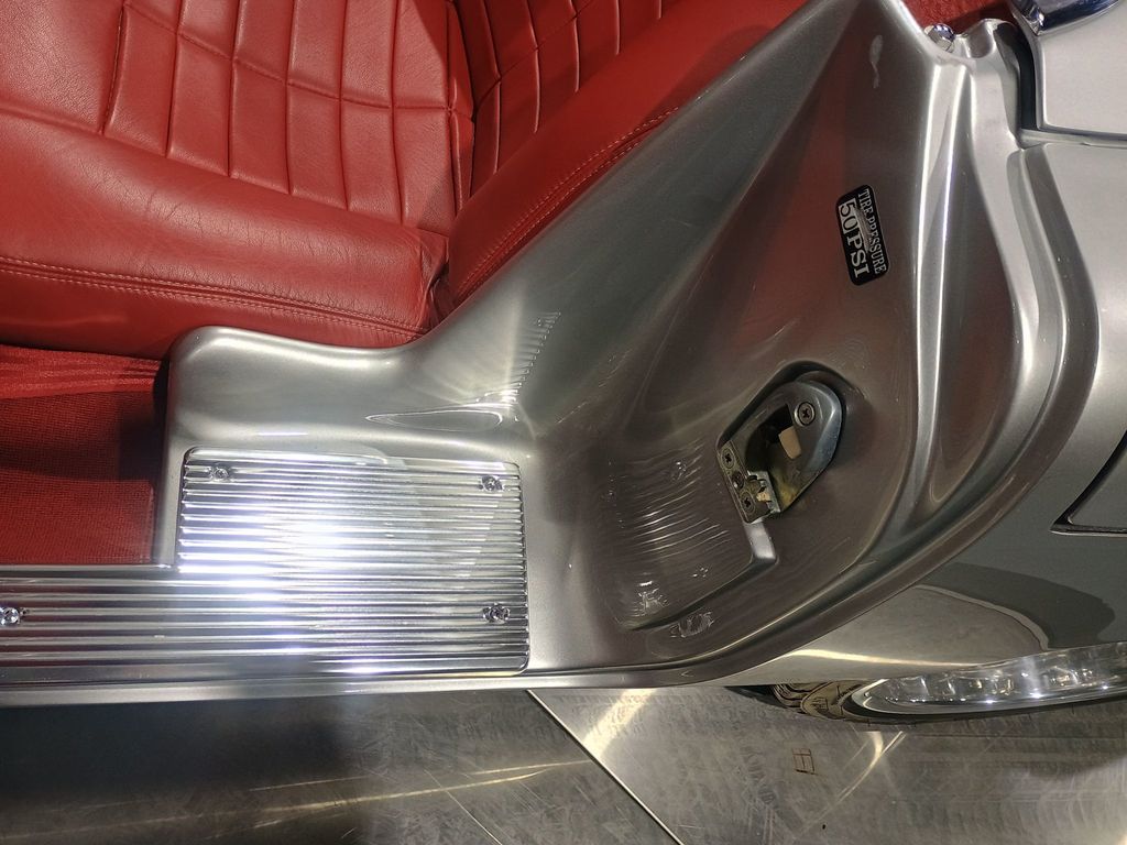 1961 Chevrolet Corvette Restomod Gen V LT1 - 22973781 - 33