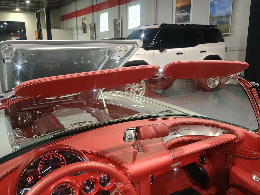 1961 Chevrolet Corvette Restomod Gen V LT1 - 22973781 - 46
