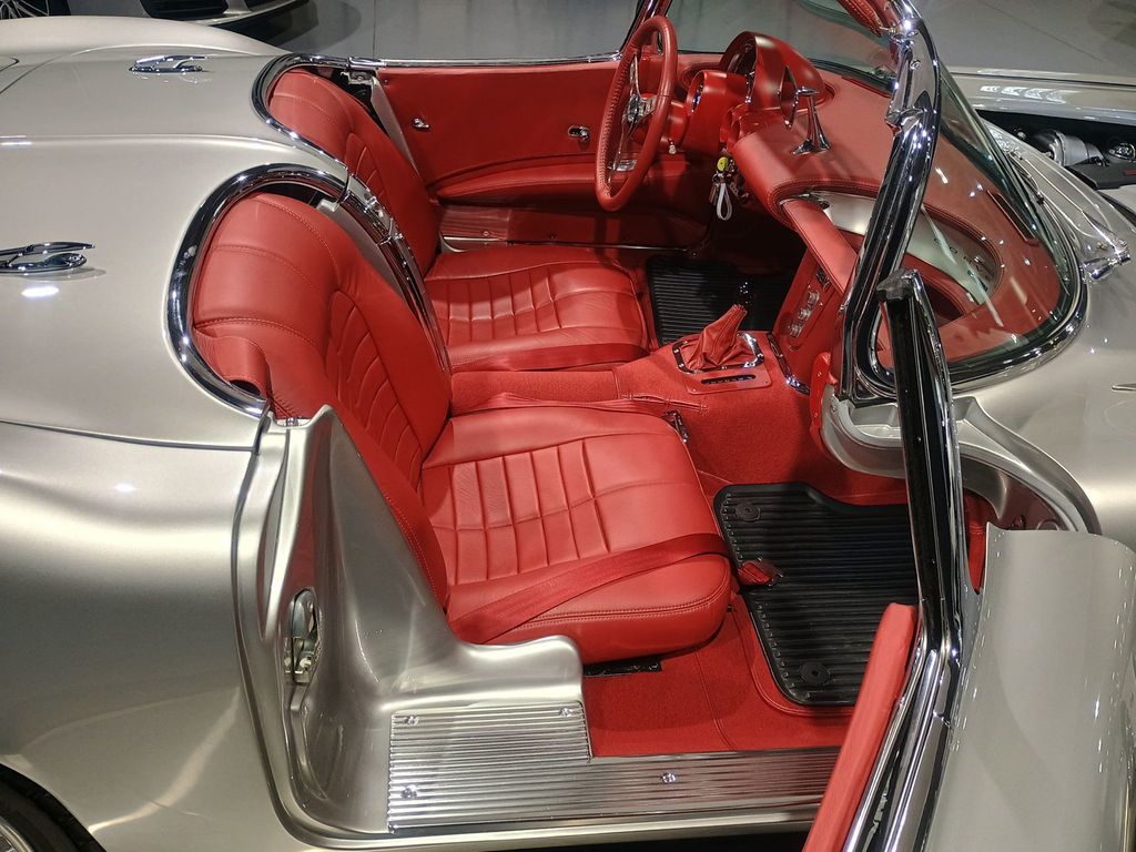 1961 Chevrolet Corvette Restomod Gen V LT1 - 22973781 - 47