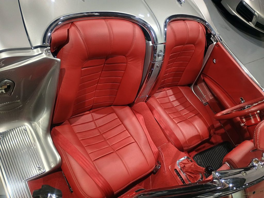 1961 Chevrolet Corvette Restomod Gen V LT1 - 22973781 - 48