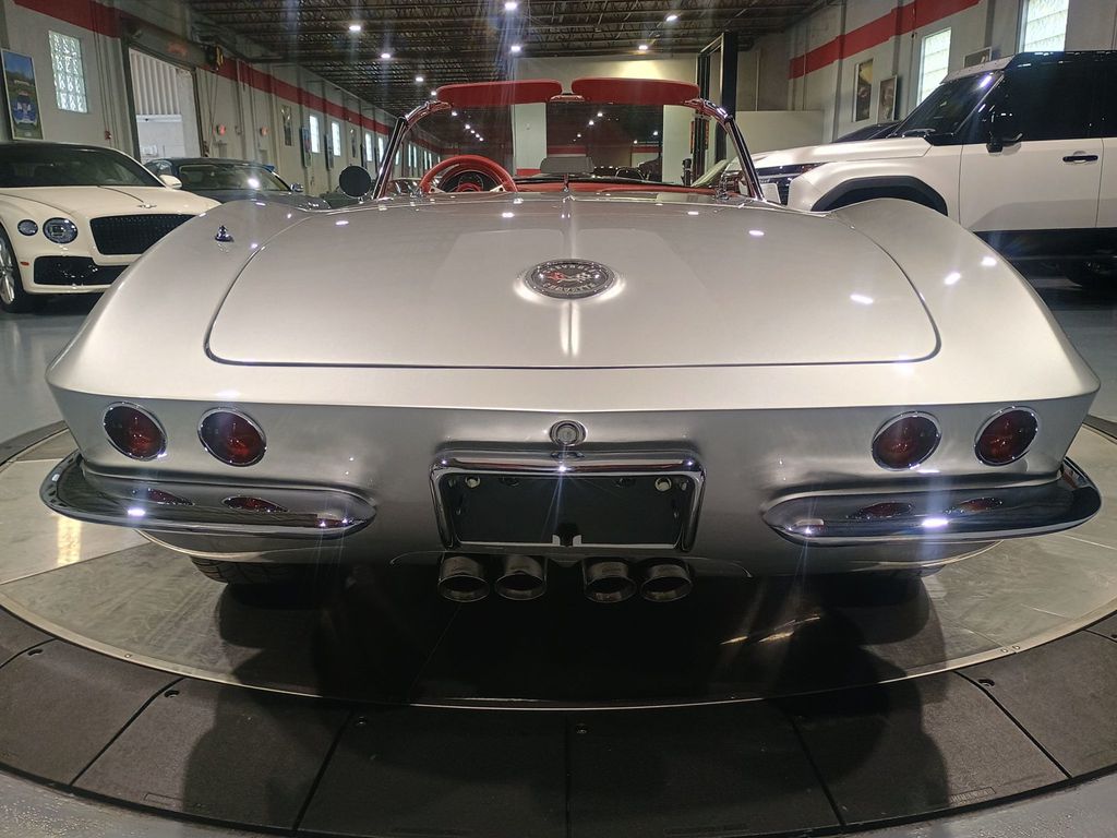 1961 Chevrolet Corvette Restomod Gen V LT1 - 22973781 - 5