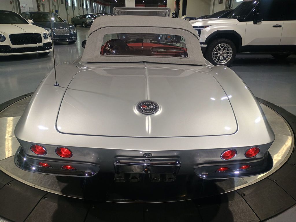 1961 Chevrolet Corvette Restomod Gen V LT1 - 22973781 - 64