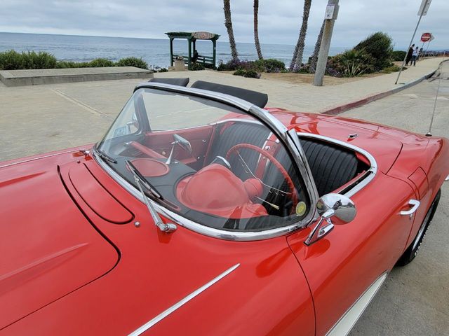 1961 Chevrolet Corvette RESTORED 1961 CORVETTE, GREAT DRIVER! - 21920698 - 35