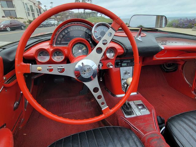 1961 Chevrolet Corvette RESTORED 1961 CORVETTE, GREAT DRIVER! - 21920698 - 38