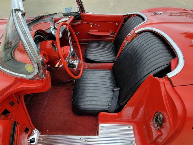 1961 Chevrolet Corvette RESTORED 1961 CORVETTE, GREAT DRIVER! - 21920698 - 40