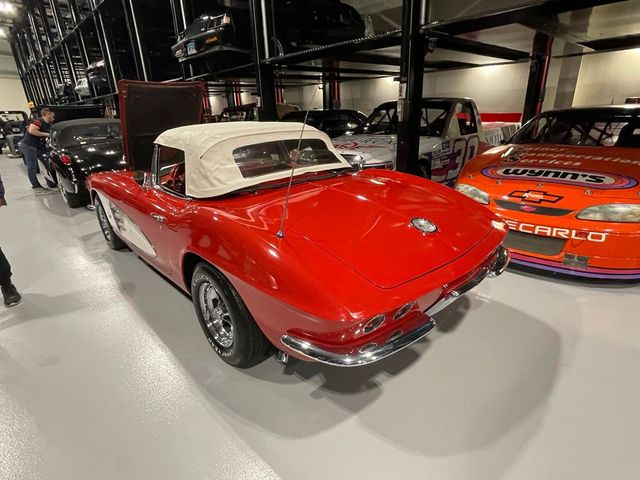 1961 Chevrolet Corvette RESTORED 1961 CORVETTE, GREAT DRIVER! - 21920698 - 45