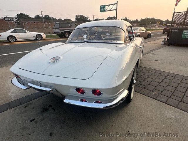 1961 Chevrolet Corvette Convertible Fuelie Fuelie - 22557290 - 23