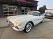 1961 Chevrolet Corvette Convertible Fuelie Fuelie - 22557290 - 4