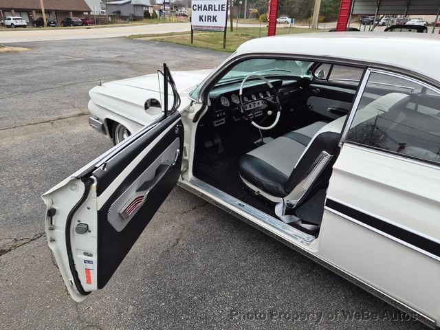 1961 Chevrolet Impala SS Bubble Top For Sale - 23008058 - 10