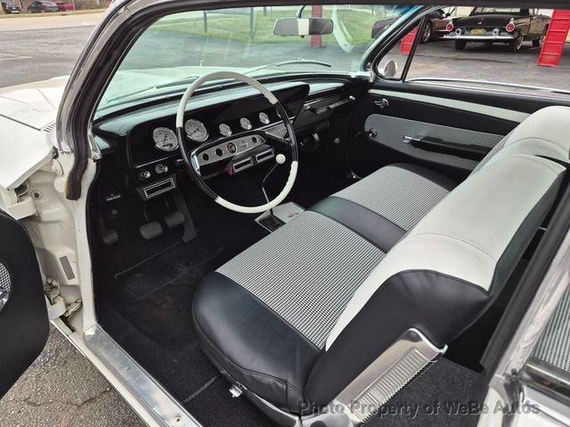 1961 Chevrolet Impala SS Bubble Top For Sale - 23008058 - 11