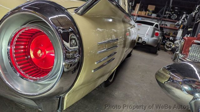 1961 Ford Thunderbird Hardtop For Sale  - 22169503 - 9