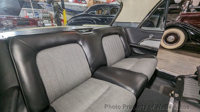 1961 Ford Thunderbird Hardtop For Sale  - 22169503 - 57