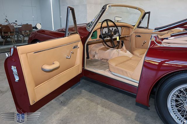 1961 Jaguar XK150 Drop Head Coupe - 22952122 - 11