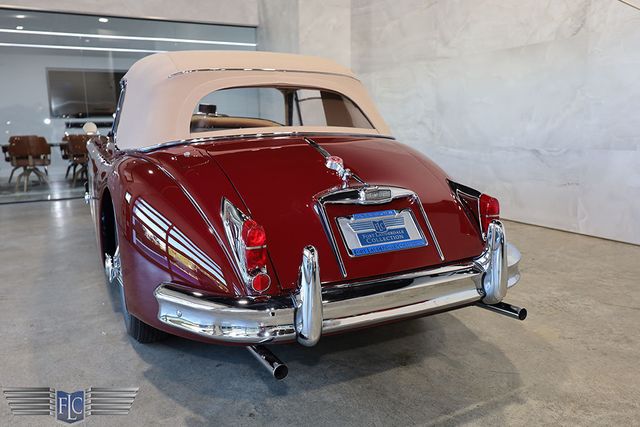 1961 Jaguar XK150 Drop Head Coupe - 22952122 - 41