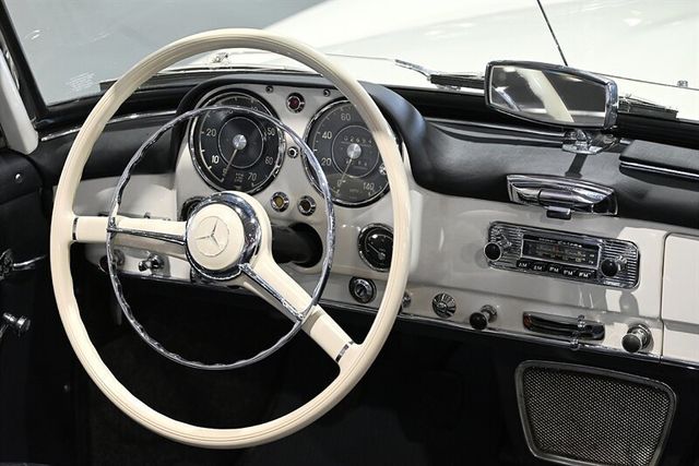 1961 Mercedes-Benz 190SL 1961 Mercedes-Benz 190SL Convertible - 22873789 - 10