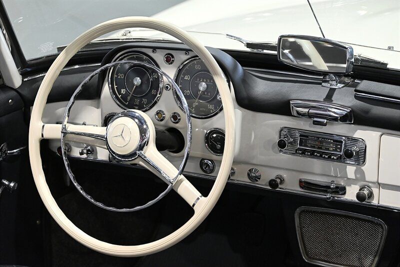 1961 Mercedes-Benz 190SL 1961 Mercedes-Benz 190SL Convertible - 22873789 - 10