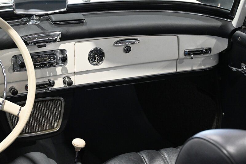 1961 Mercedes-Benz 190SL 1961 Mercedes-Benz 190SL Convertible - 22873789 - 11