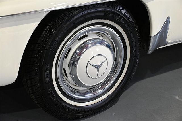 1961 Mercedes-Benz 190SL 1961 Mercedes-Benz 190SL Convertible - 22873789 - 29