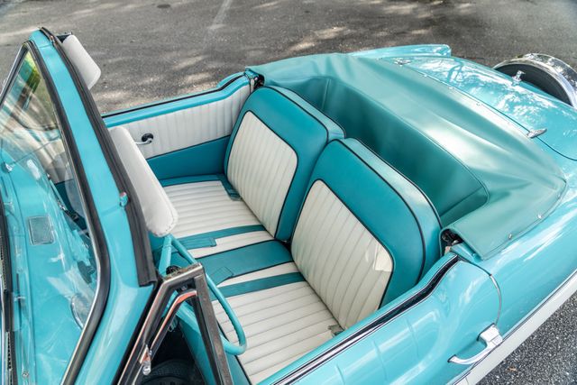 1961 Nash Metropolitan Convertible  - 22967951 - 40