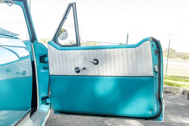 1961 Nash Metropolitan Convertible  - 22967951 - 47