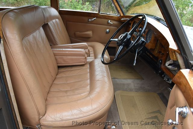 1961 Rolls-Royce Silver Cloud II (SCT-100)  - 23082536 - 40
