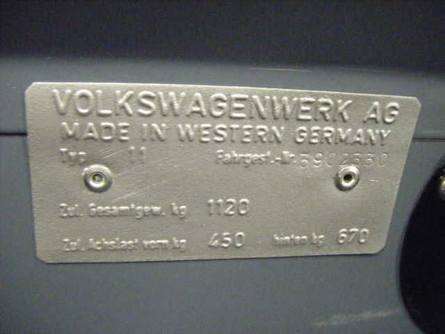 1961 Volkswagen BEETLE RESTORED - 5000097 - 57