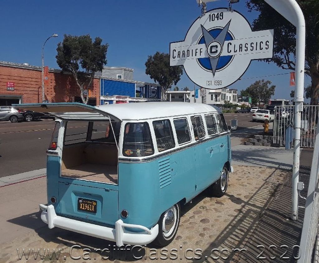 1961 Volkswagen Bus  - 20249770 - 41