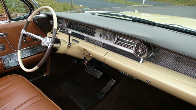 1962 Cadillac SERIES 62 RESTORED - 9699949 - 12