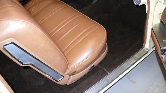 1962 Cadillac SERIES 62 RESTORED - 9699949 - 19