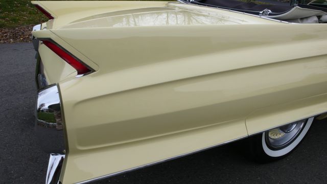 1962 Cadillac SERIES 62 RESTORED - 9699949 - 60