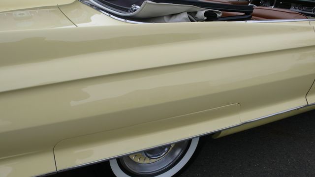 1962 Cadillac SERIES 62 RESTORED - 9699949 - 61