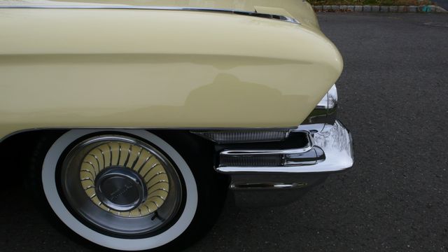 1962 Cadillac SERIES 62 RESTORED - 9699949 - 66