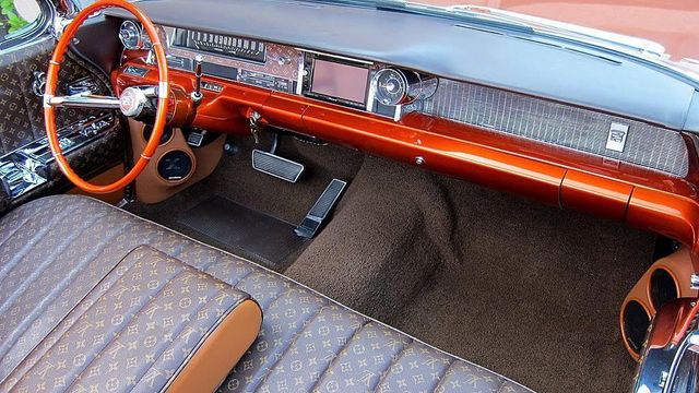 1962 Cadillac SERIES 62 CONVERTIBLE  - 17449423 - 9