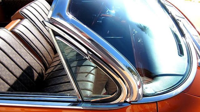 1962 Cadillac SERIES 62 CONVERTIBLE  - 17449423 - 3