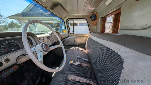 1962 Chevrolet C20 Cree Chassis Mounted Camper For Sale - 22814836 - 28
