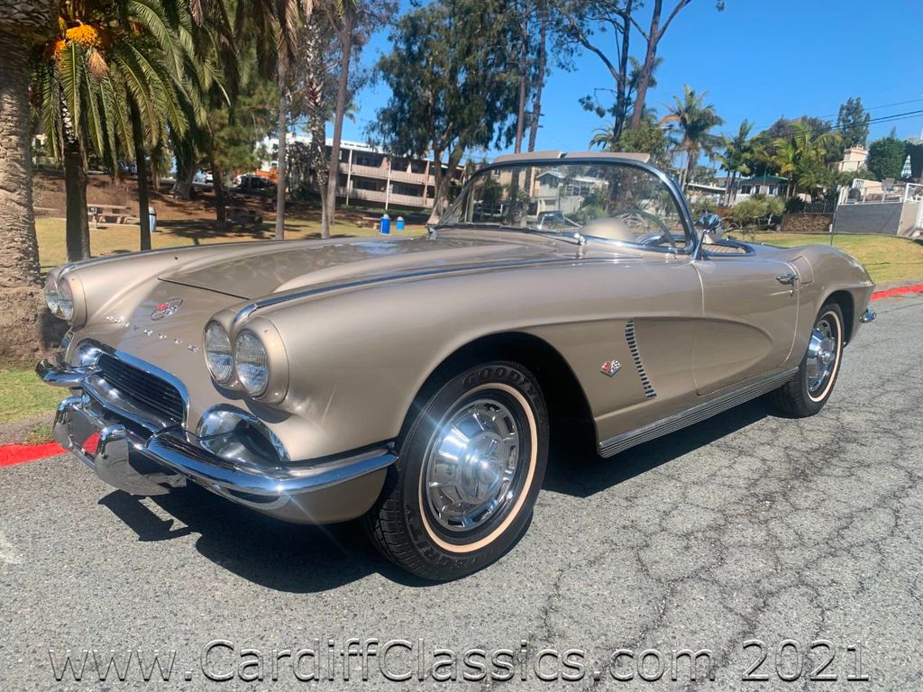 1962 Chevrolet Corvette  - 20622855 - 9