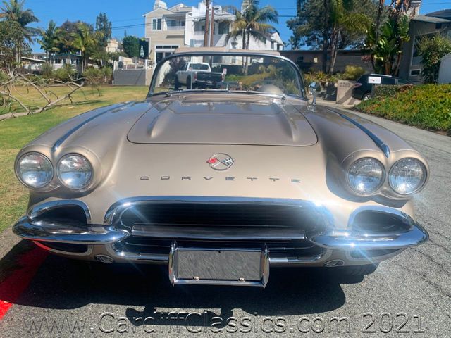 1962 Chevrolet Corvette  - 20622855 - 27