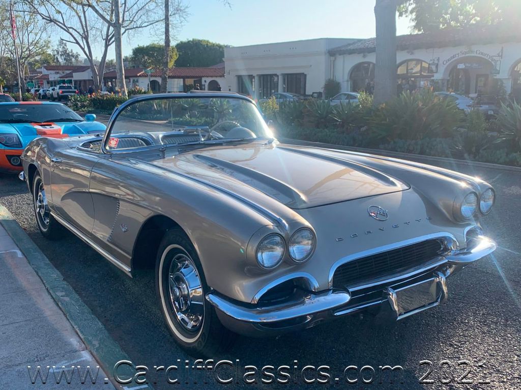 1962 Chevrolet Corvette  - 20622855 - 58
