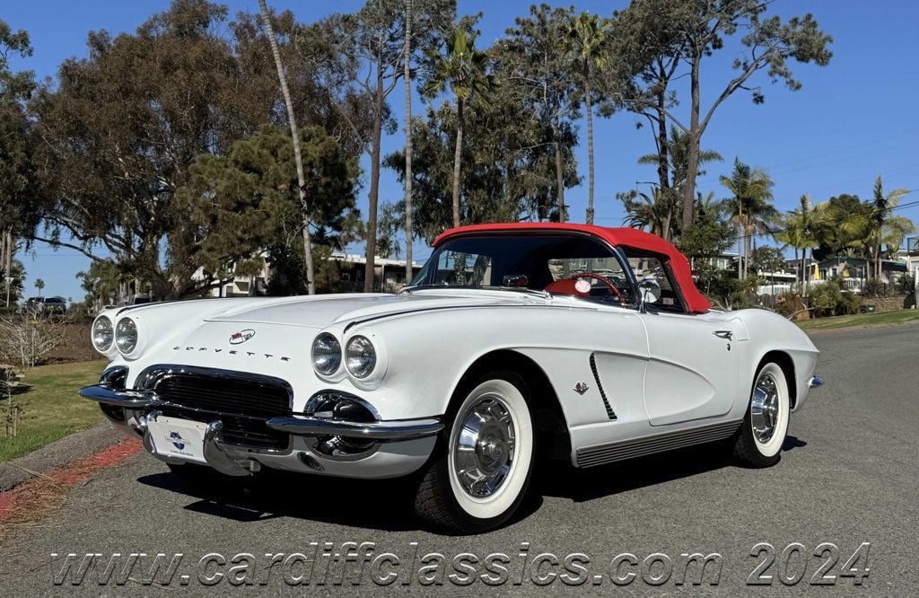 1962 Chevrolet Corvette  - 22732197 - 0