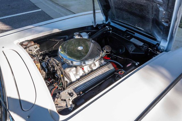 1962 Chevrolet Corvette Convertible 4 Speed - 22390590 - 39