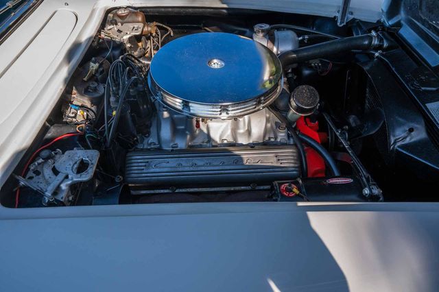 1962 Chevrolet Corvette Convertible 4 Speed - 22390590 - 63