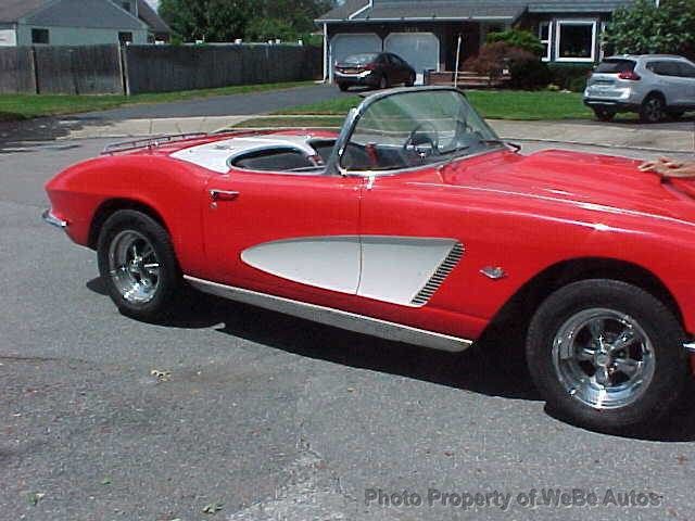 1962 Chevrolet Corvette Convertible For Sale - 22575899 - 4