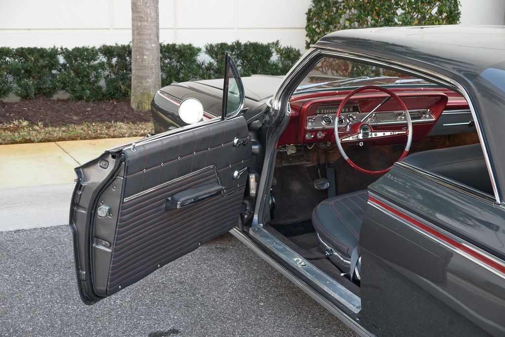 1962 Chevrolet Impala Lowrider - 22299175 - 98