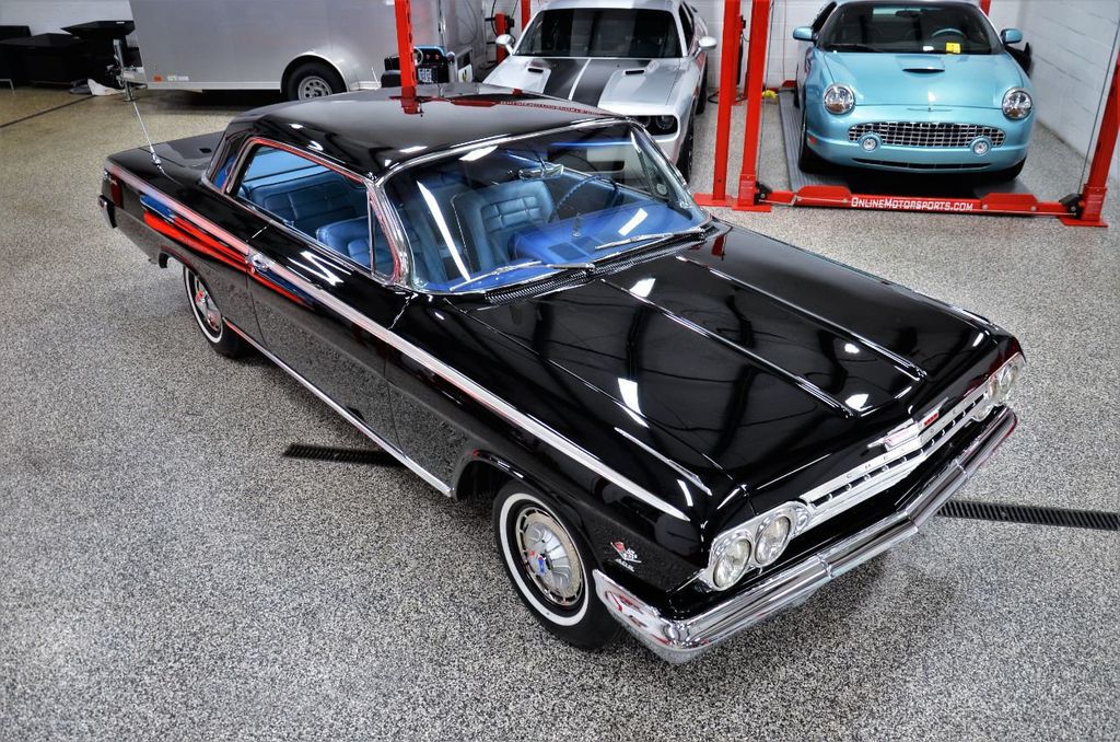 1962 Chevrolet Impala SS 409 4-Speed Impala SS 409 Dual Quad 4-Speed - 21969381 - 20