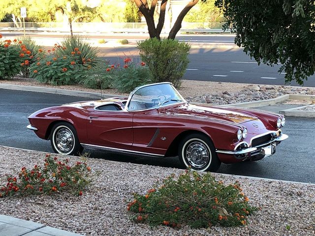 1962 Chevrolet STING RAY GORGEOUS, BLOOMINGTON GOLD AWARD WINNER! - 21630027 - 0