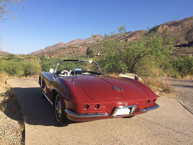 1962 Chevrolet STING RAY GORGEOUS, BLOOMINGTON GOLD AWARD WINNER! - 21630027 - 5