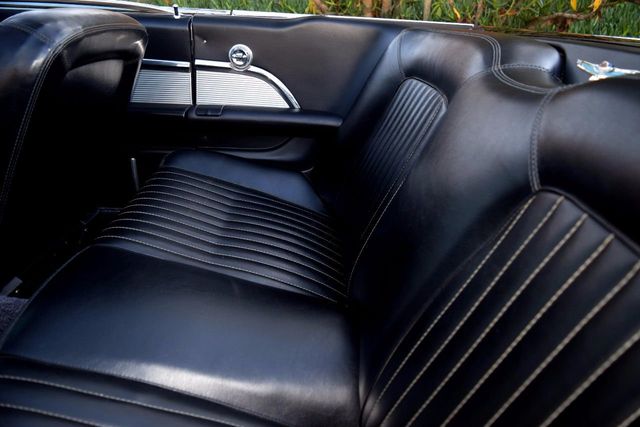 1962 Ford Thunderbird  - 16794650 - 19