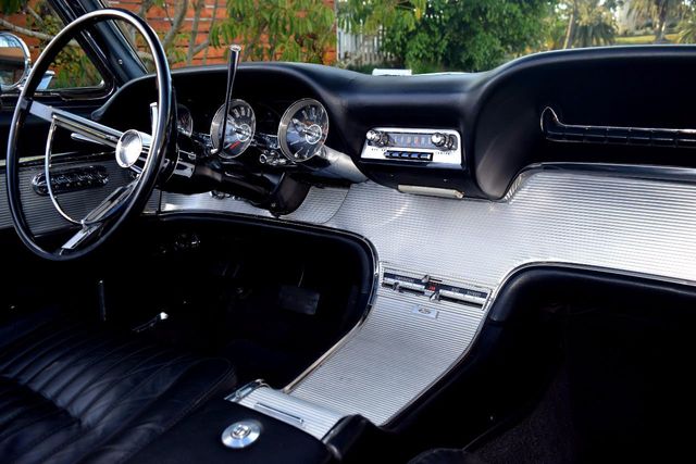 1962 Ford Thunderbird  - 16794650 - 26