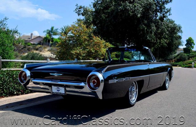1962 Ford Thunderbird  - 16794650 - 46