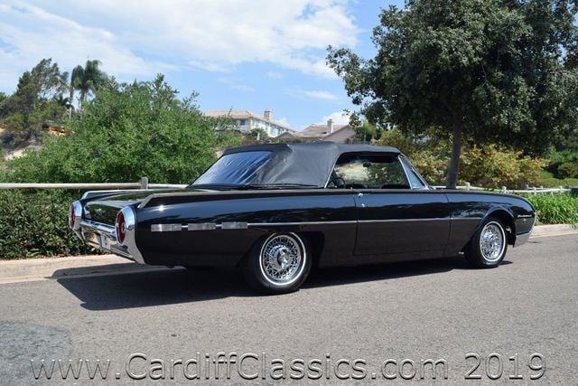 1962 Ford Thunderbird  - 16794650 - 51